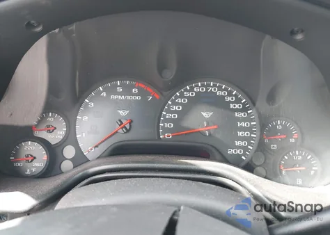 2004 Chevrolet Corvette из США, поврежденный, VIN 1G1YY22GX45103980